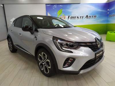 Renault Captur Full Hybrid E-Tech 145 CV Intens Argento usata MUGGIA