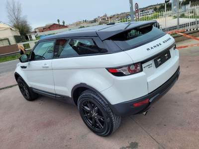 Land Rover Range Rover Evoque 2.2 SD4 Cou. Prestige Bianco usata Quarto