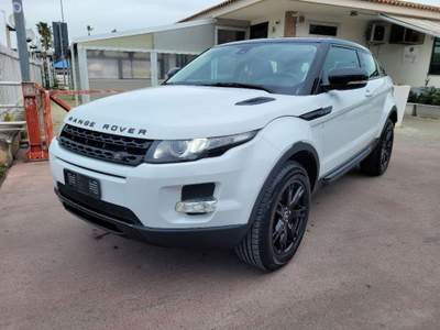 Land Rover Range Rover Evoque 2.2 SD4 Cou. Prestige Bianco usata Quarto