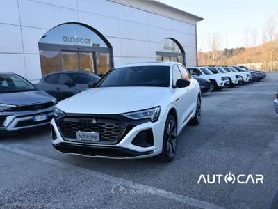 Audi Q8 Q8 e-tron 55 quattro S line edition Bianco usata Carsoli