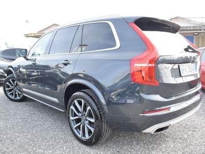 Volvo XC90  D5 AWD Geartr. 7 posti Inscription Grigio usata Montalto di Castro