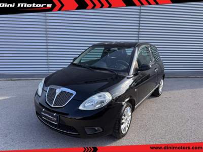Lancia Ypsilon 1.2 Passion IMPIANTO METANO ok neopantentato Nero usata Sant'Angelo in vado