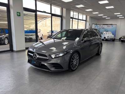 Mercedes-Benz Classe A 200D AMG LINE auto TETTO APRIBILE Grigio usata Carlentini