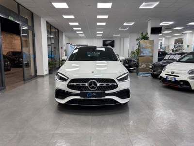 Mercedes-Benz GLA GLA 220d AMG LINE TETTO 4matic auto Bianco usata Carlentini