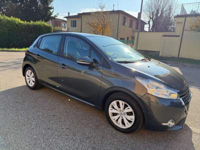 Peugeot 208 1.4 HDI - NEOPATENTATI - 12 MESI DI GARANZIA - Grigio usata Argelato