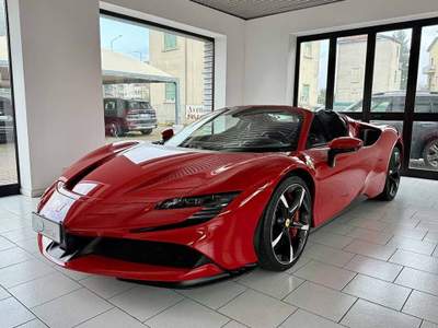 Ferrari SF90 Spider VISIBILE IN SEDE UFFICIALE ITALIANA IVA ESP Rosso usata Monza