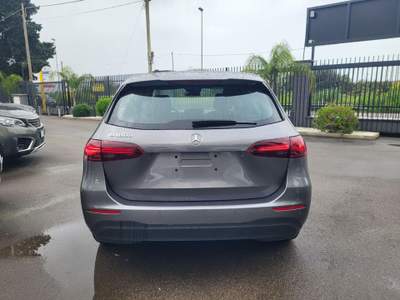 Mercedes-Benz Classe B d Automatic BUSINESS Grigio usata Taranto