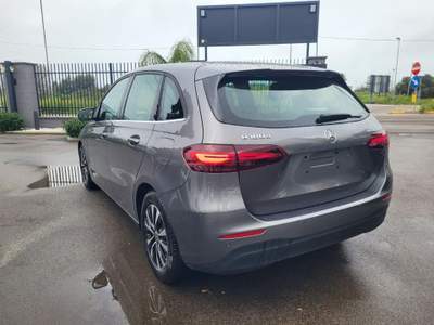 Mercedes-Benz Classe B d Automatic BUSINESS Grigio usata Taranto