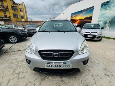 Kia Carens Kia Carens 2.0 crdi 16v vgt EX Class 7 POSTI usata Olbia