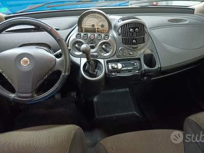 Fiat Multipla 1.6 METANO * 2008 usata Napoli