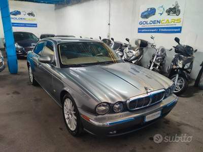 Jaguar XJ XJ6 2.7 BITURBODIESEL S.O.T.T.O.C.O.S.T.O usata Napoli