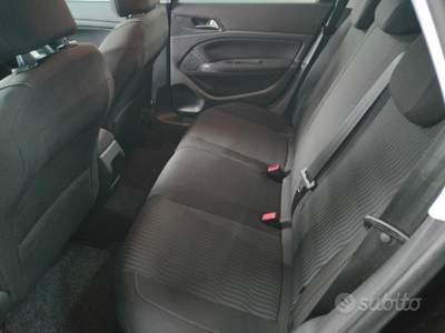 Peugeot 308 S.W.1.6 HDI 116 CV 2015 O.T.T.I.M.E.C. usata Napoli