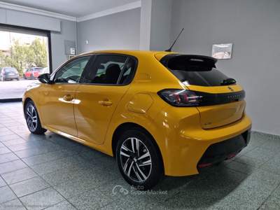 Peugeot 208 208 BlueHDi 100 S&S 5p. Allure Giallo usata Guglionesi