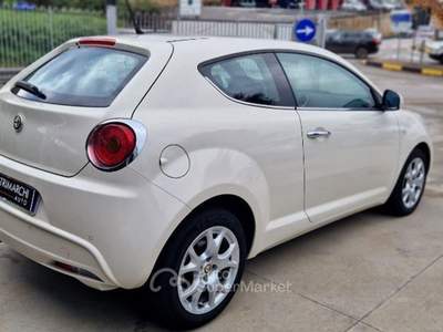 Alfa Romeo MiTo 1.3 JTDm-2 95 CV S&S Distinctive Bianco usata Polistena
