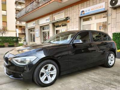 BMW Serie 1 120d d 5p. Sport *TETTO APRIBILE* Nero usata Cassino