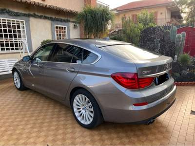 BMW Serie 5 Gran Turismo 530d Bmw 530 Gt  Argento usata Mascalucia