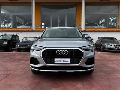 Audi Q3 2.0 TDI 150 CV Grigio usata Stignano
