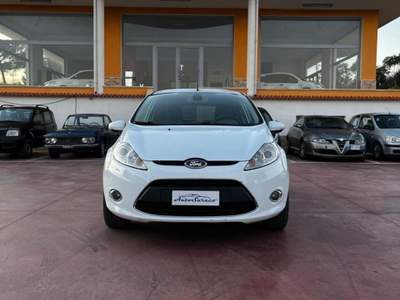 Ford Fiesta 1.4 TDCi 70CV 3p. cDPF Tit.Bus.ss Bianco usata Stignano