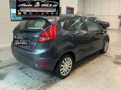 Ford Fiesta 1.4 TDCi 70CV 5p. cDPF Titanium Grigio usata Castrovillari