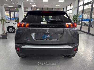 Peugeot 2008 1.5 bluehdi Allure Pack s&s 130cv eat8 Grigio usata Carlentini