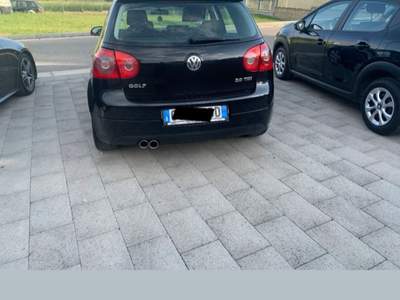 Volkswagen Golf Golf Mk5 2.0 Tdi  Nero usata Velletri