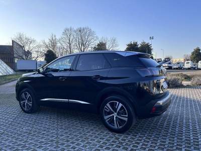 Peugeot 3008 1.2 hybrid 48V Allure Pack 136cv e-dcs 6 usata Parma