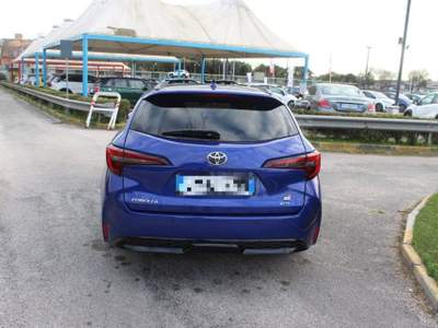 Toyota Corolla GR SPORT 1.8 Hybrid Touring Sports Blu/Azzurro usata Roma
