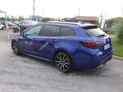 Toyota Corolla GR SPORT 1.8 Hybrid Touring Sports Blu/Azzurro usata Roma