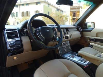 Land Rover Range Rover 4.4 TDV8 HSE Nero usata Pieve di Cento