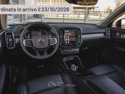 Volvo XC40 B4 automatico Plus Black Edition Argento usata Pieve di Cento