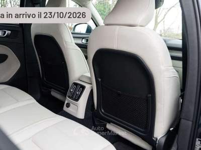 Volvo XC40 B4 automatico Ultra Dark Argento usata Pieve di Cento