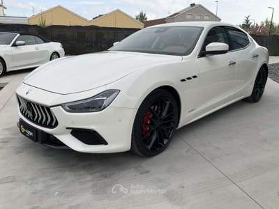 Maserati Ghibli V6 430 CV Q4 Gransport Bianco usata Pieve di Cento