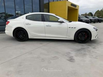 Maserati Ghibli V6 430 CV Q4 Gransport Bianco usata Pieve di Cento