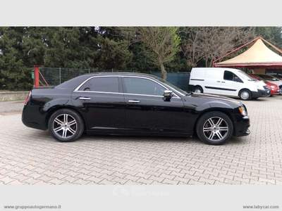 Lancia Thema Thema 3.0 V6 Mjet II 239 CV Platinum Nero usata Nova Siri