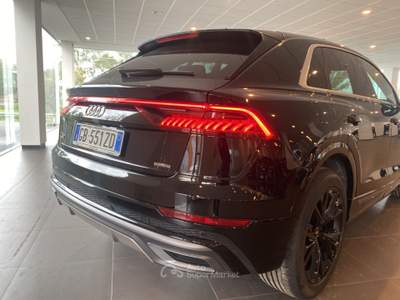 Audi Q8 45 TDI QUATTRO TIPTRONIC Nero usata MESSINA