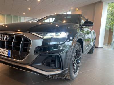 Audi Q8 45 TDI QUATTRO TIPTRONIC Nero usata MESSINA