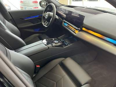 BMW i5 eDrive 40 Msport Edition Blu/Azzurro usata Torino