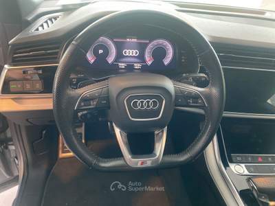 Audi Q8 50 TDI QUATTRO TIPTRONIC Argento usata MESSINA