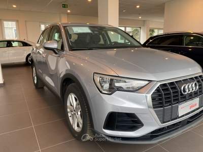 Audi Q3 TDI 2.0 4L110 A7 Argento usata MESSINA