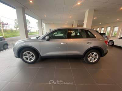 Audi Q3 TDI 2.0 4L110 A7 Argento usata MESSINA