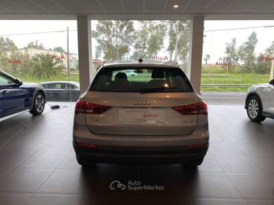 Audi Q3 TDI 2.0 4L110 A7 Argento usata MESSINA