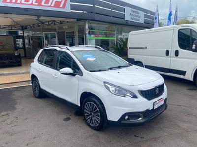 Peugeot 2008 BlueHDi 100 Active Bianco usata Giugliano in Campania