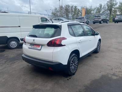Peugeot 2008 BlueHDi 100 Active Bianco usata Giugliano in Campania