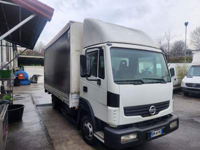 Nissan Atleon TELONATO Bianco usata Carugo