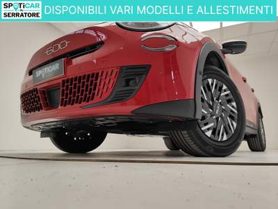 Fiat 600 MHEV My24 1.2 Hybrid 100cv Rosso usata Erba