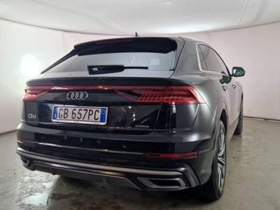 Audi Q8 50 3.0 tdi mhev Sport quattro tiptronic Nero usata Taurianova