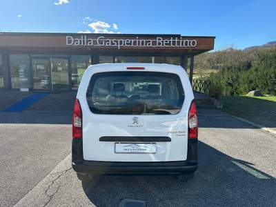 Peugeot Partner Tepee mix 1.6 bluehdi 75cv 5posti Euro 6 Bianco usata FELTRE