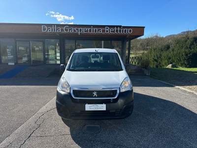 Peugeot Partner Tepee mix 1.6 bluehdi 75cv 5posti Euro 6 Bianco usata FELTRE