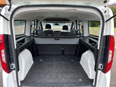 Fiat Doblò Cargo Maxi L2h1 Lounge 1.6 Mjet 105cv N1 5 posti Bianco usata FELTRE