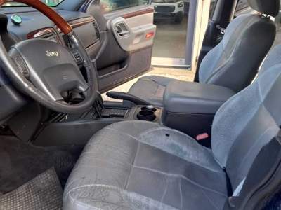 Jeep Grand Cherokee GRAND CHEROKEE 2.7 CRD Nero usata Rovigo